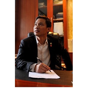 贵州魅力湘商黄建军当选2013贵州都市年度人物