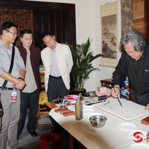 贵州湖南商会“盛世湘黔 书画传情”春季联谊交流活动在贵阳达德学校举行