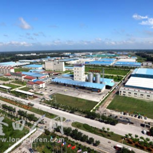 隆回工业园筑巢引凤促发展，上半年该区总收入652037万元