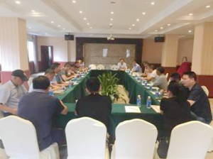 黔南州湖南商会举行换届选举筹备大会  青年湘商段小华当选新一届会长