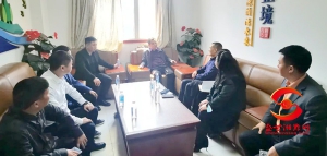 贵州省湖南商会冯检春会长一行调研凯里市投促局